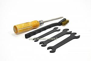 kit attrezzi di riparazione e manutenzione con chiavi piatte temprate e brunite 