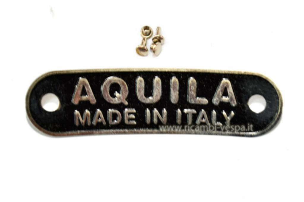Letrero "Aquila Made in Italy" para cubresillín 